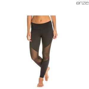Onzie mesh track legging